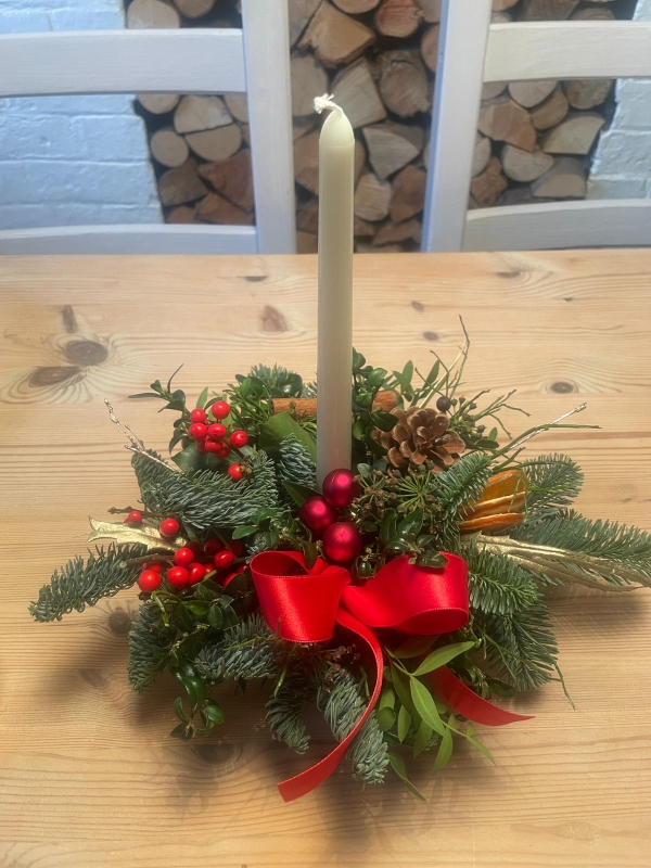 Christmas Candle Arrangement
